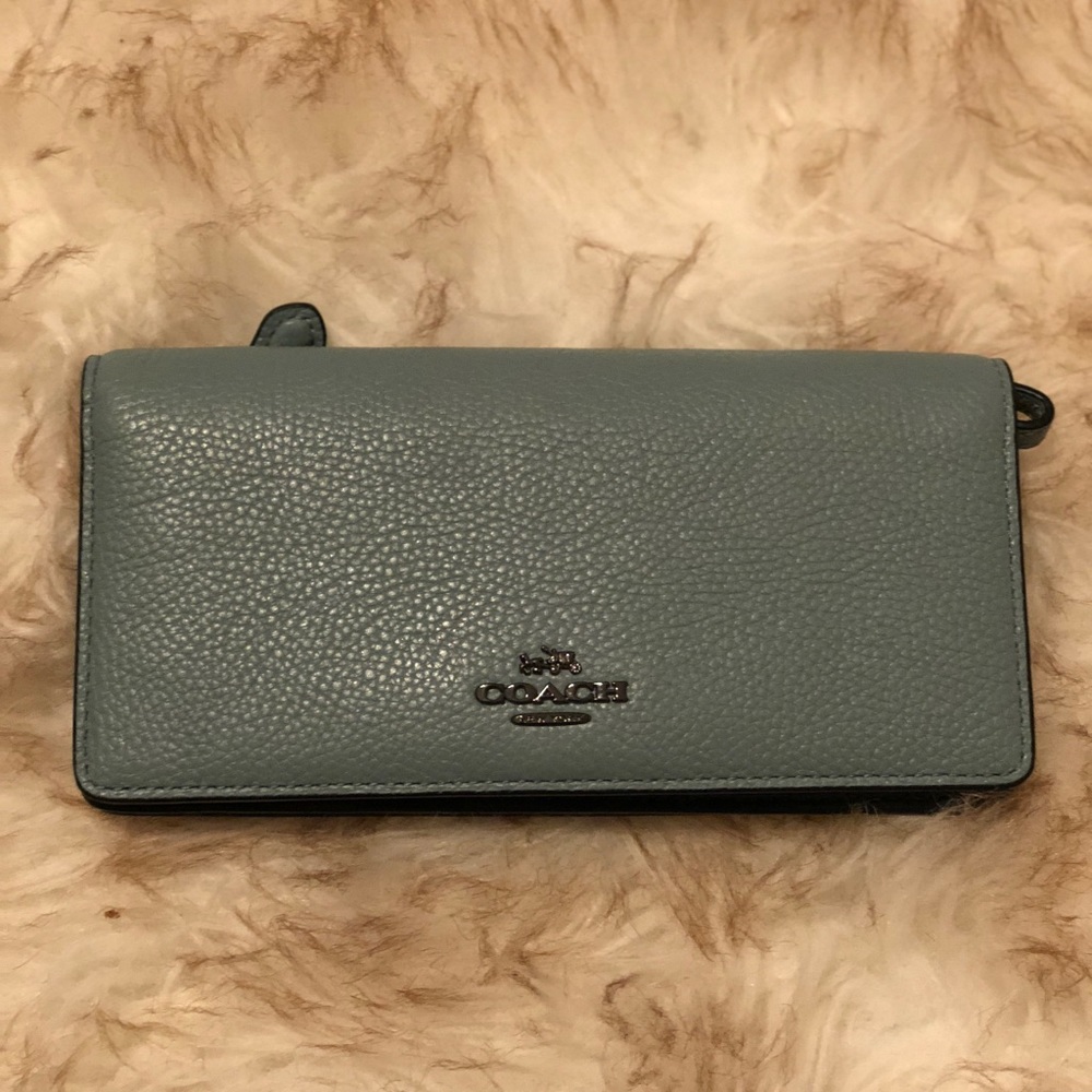 Nwt coach wallet